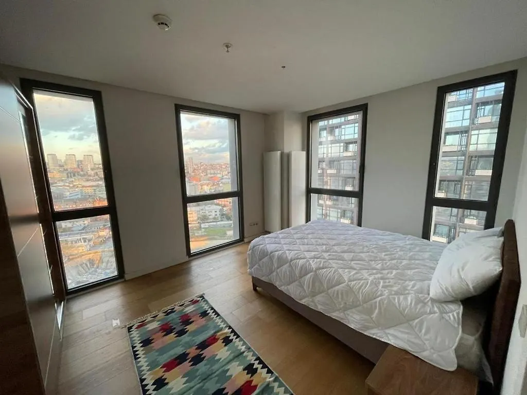 Apartment Fully Equipped House Within A Serviced Compound Istanbul